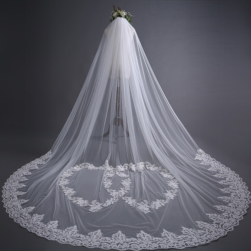 new Bridal Veil Ivory 3m Appliqued Long Wedding Veil Veu De Noiva With Lace edge Flowers Heart Design